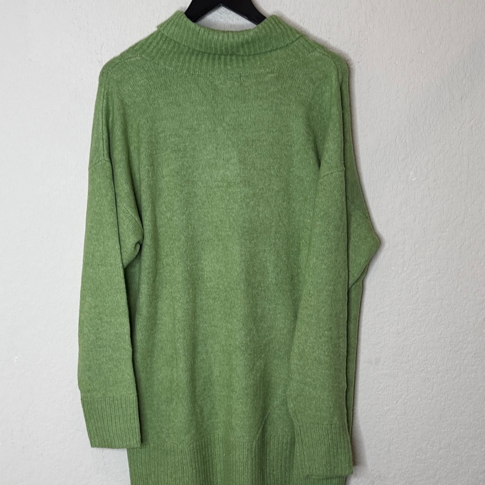 Green Women's Sweater size L NWT - Picture 8 of 8